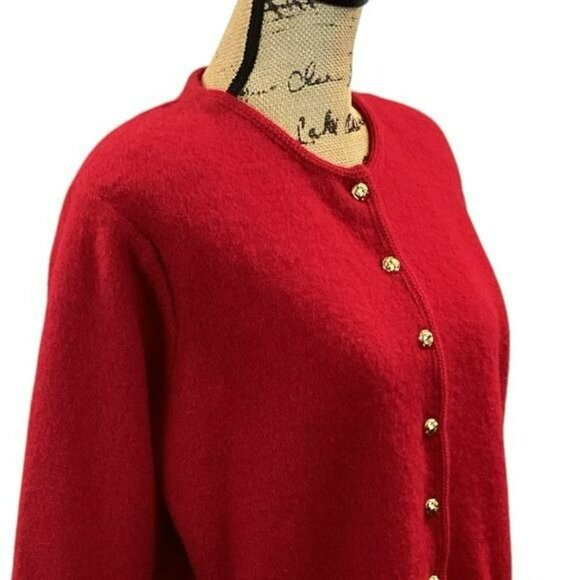 Vintage Red Cardigan Sweater With Gold Buttons & Pockets - Picture 6 of 12